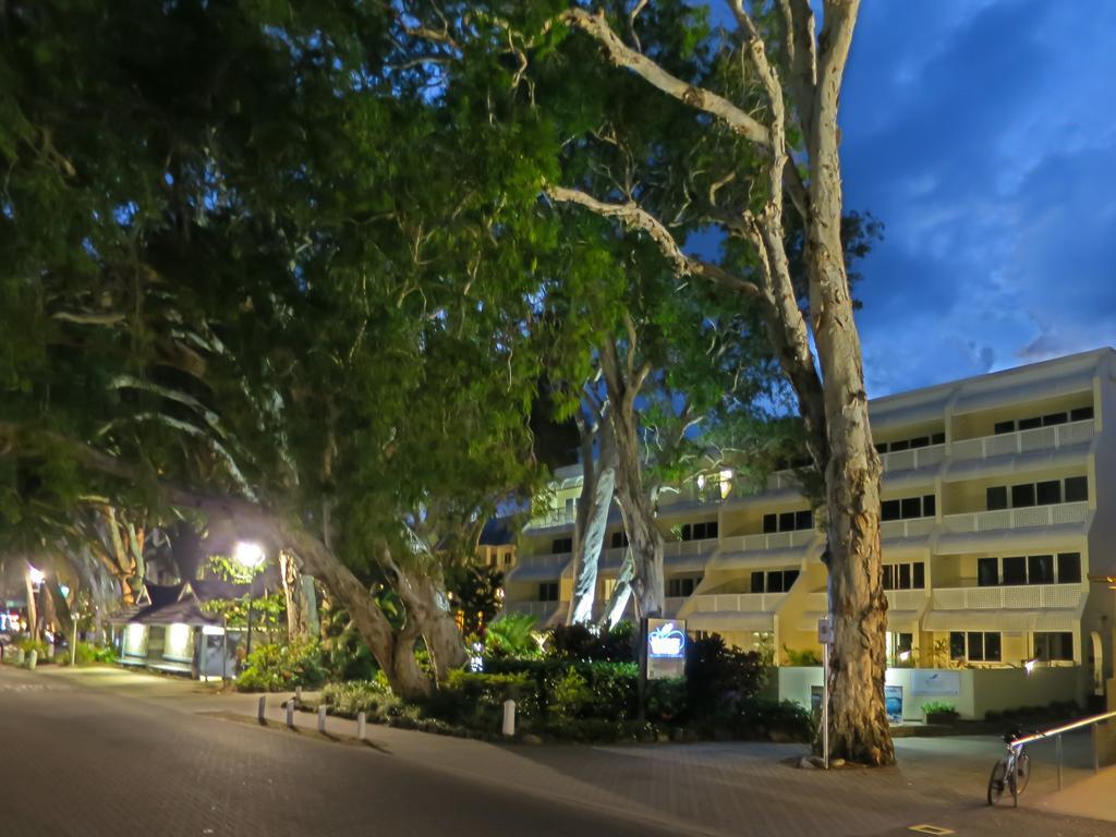 Marlin Waters Beachfront Apartments Palm Cove Exteriér fotografie