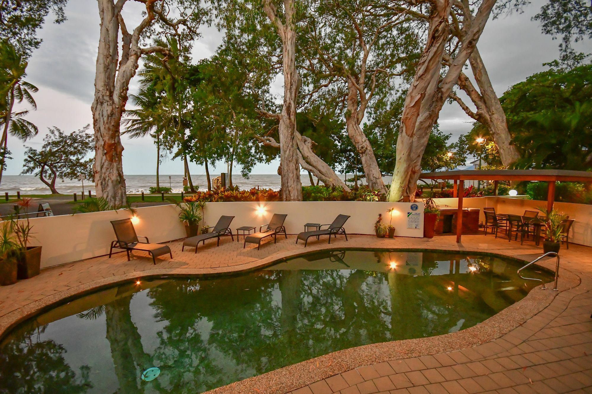Marlin Waters Beachfront Apartments Palm Cove Exteriér fotografie